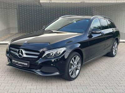 Gebraucht Mercedes C200 Avantgarde 184 PS (135 kW) 2016 Obsidianschwarz  metalliclack Kombi