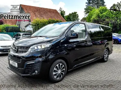 Gebraucht Opel Zafira Life Selection 120 PS (88 kW) 2020 Diamant schwarz/karbon schwarz Van / Kleinbus