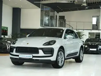 Gebraucht Porsche Macan Sport 265 PS (194 kW) 2022 Weiß SUV