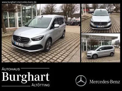 Gebraucht Mercedes T180 Style 116 PS (85 kW) 2025 Helvinsilber Van / Kleinbus