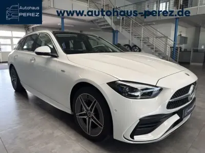 Gebraucht Mercedes 300 AMG 197 PS (144 kW) 2024 Unilack polarweiß Kombi