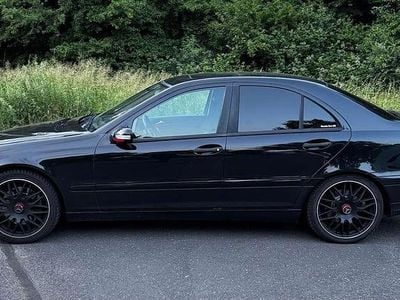 Gebraucht Mercedes C200 Avantgarde 163 PS (119 kW) 2007 Schwarz Limousine