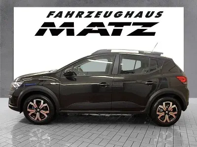 Gebraucht Dacia Sandero Comfort 90 PS (66 kW) 2021 Schwarz Limousine