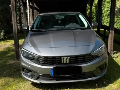 Gebraucht Fiat Tipo 130 PS (95 kW) 2024 Grau Limousine