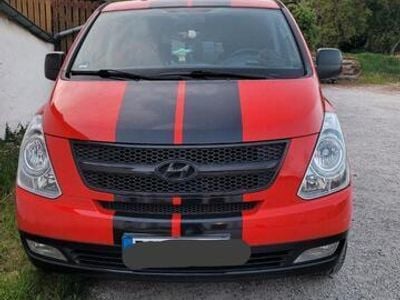 Hyundai H-1