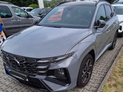 Gebraucht Hyundai Tucson 160 PS (117 kW) 2025 Grau SUV