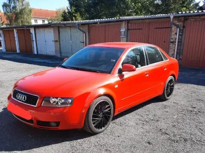 Gebraucht Audi A4 S-Line 163 PS (119 kW) 2003 Rot Limousine