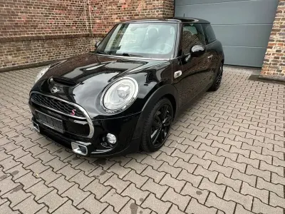 Gebraucht Mini Cooper S Chili 192 PS (141 kW) 2016 Schwarz Kleinwagen