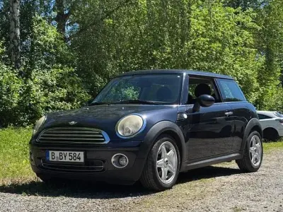 Gebraucht Mini Cooper 95 PS (69 kW) 2007 Schwarz Kleinwagen