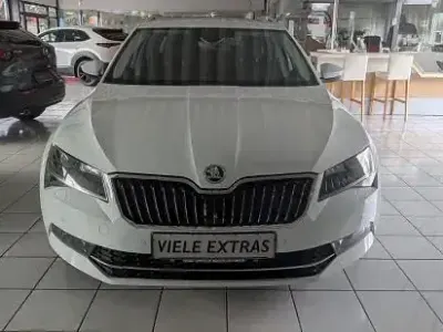 Używany Skoda Superb 180 KM (132 kW) 2017 Biały Kombi