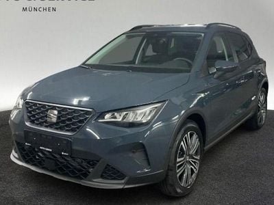 Neu Seat Arona 115 PS (84 kW) 2026 Blau SUV