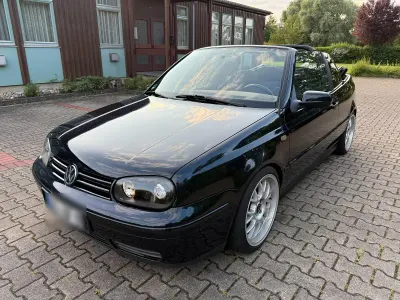 Gebraucht VW Golf Cabriolet 116 PS (85 kW) 1998 Blau Cabrio