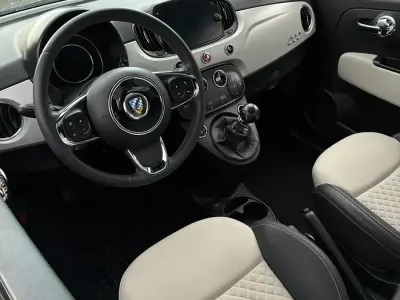 Gebraucht Fiat 500 Sport 19 PS (13 kW) 2020 Schwarz Kleinwagen