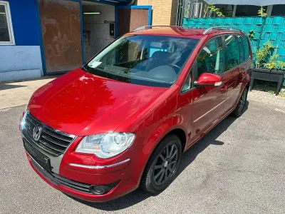 Gebraucht VW Touran Highline 140 PS (102 kW) 2007 Rot Van / Kleinbus