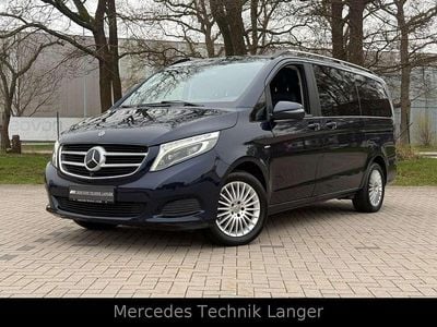 Usata Mercedes V220 Edition 190 CV (139 kW) 2017 Blu Monovolume