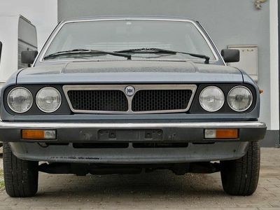 Gebraucht Lancia Beta 122 PS (89 kW) 1983 Blau Coupé