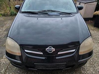 Gebraucht Nissan Almera Tino 140 PS (102 kW) 2002 Schwarz Van / Kleinbus