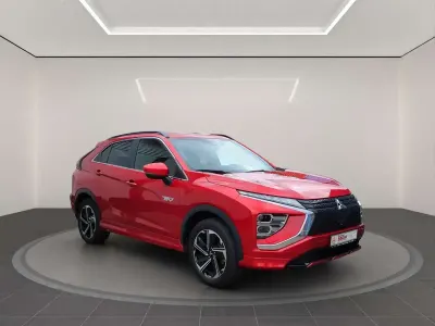 Gebraucht Mitsubishi Eclipse Cross Select 188 PS (138 kW) 2022 Rot SUV