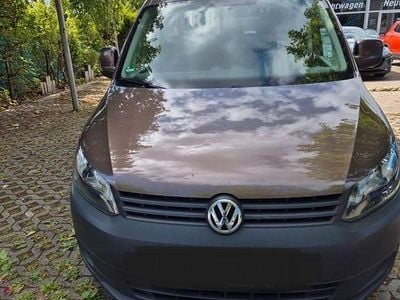 Gebraucht VW Caddy Trendline 75 PS (55 kW) 2014 Braun Van / Kleinbus