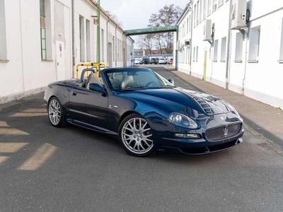 Usata Maserati GranSport 401 CV (294 kW) 2006 Blu Cabrio