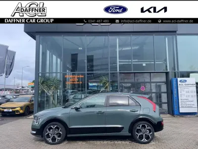 Neu Kia Niro Spirit 129 PS (94 kW) 2026 Grün SUV