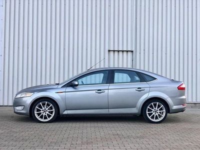 Silber Gebraucht 2009 Ford Mondeo Titanium Limousine | 3.950 € (Fairer Preis)