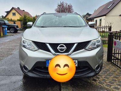 Second-hand Nissan Qashqai Acenta 116 CP (85 kW) 2015 Argintiu SUV