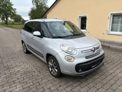 Gebraucht Fiat 500L Living 84 PS (61 kW) 2014 Silber Van / Kleinbus