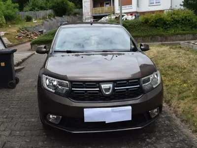 Gebraucht Dacia Sandero Comfort 73 PS (53 kW) 2018 Braun Limousine