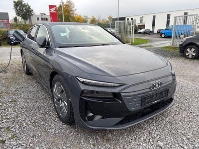 Gebraucht Audi e-tron Sportback Sport 239 kW (326 PS) 2025 Grau SUV