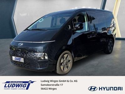 Gebraucht Hyundai Staria Prime 177 PS (130 kW) 2023 Moonlight blue / mic Van / Kleinbus