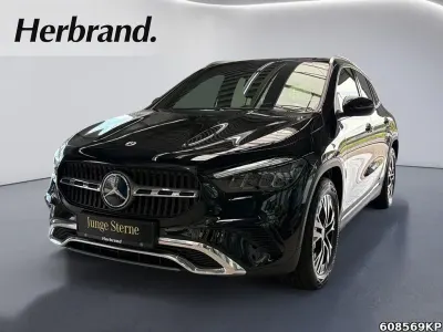Gebraucht Mercedes GLA200 Progressive 163 PS (119 kW) 2025 Nachtschwarz uni SUV