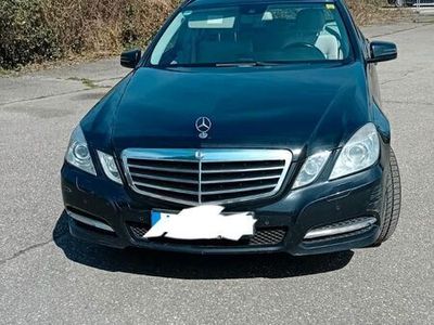 gebraucht Mercedes 220 Kombi W212CDI AHK Klima Parksensoren