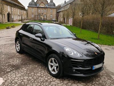 gebraucht Porsche Macan wenig Km