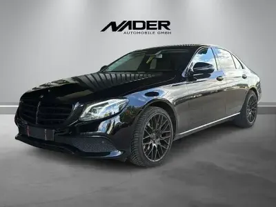 Usata Mercedes E250 211 CV (155 kW) 2017 Nero Berlina