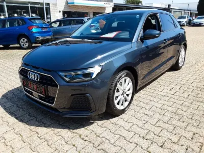 Używany Audi A1 Sportback Advanced 116 KM (85 kW) 2024 Szary Hatchback
