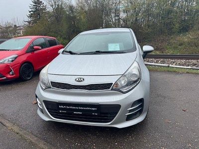Usata Kia Rio Edition 7 109 CV (80 kW) 2015 Argento Utilitaria