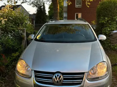Gebraucht VW Golf VI Individual 122 PS (89 kW) 2009 Silber Kleinwagen