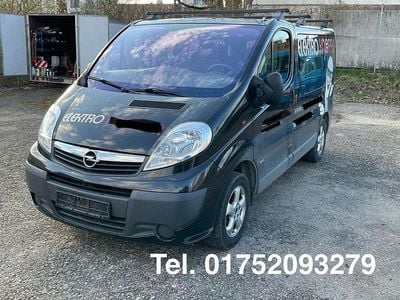 Gebraucht Opel Vivaro 114 PS (83 kW) 2013 Schwarz Van / Kleinbus