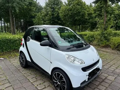 Gebraucht Smart ForTwo Coupé 71 PS (52 kW) 2010 Weiß Coupé