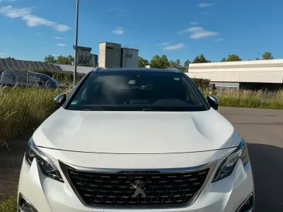 Gebraucht Peugeot 5008 GT 177 PS (130 kW) 2019 Weiß SUV