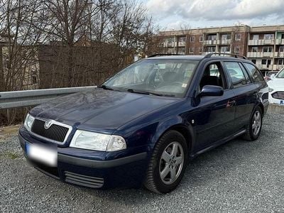 Usata Skoda Octavia 116 CV (85 kW) 2004 Blu Station wagon