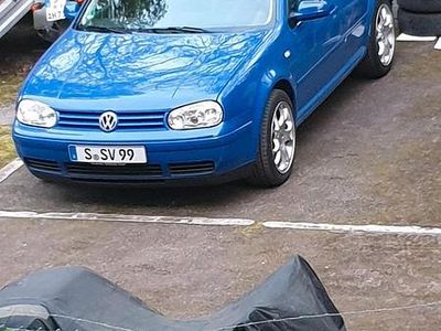 Blau Gebraucht 1998 Audi A4 Kleinwagen | 2.400 € (Fairer Preis)