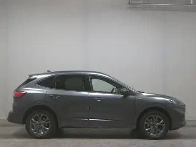 Gebraucht Ford Kuga ST-Line 150 PS (110 kW) 2022 Grau SUV
