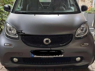 Second-hand Smart ForTwo Cabrio Basis 90 CP (66 kW) 2018 Negru Cabrio