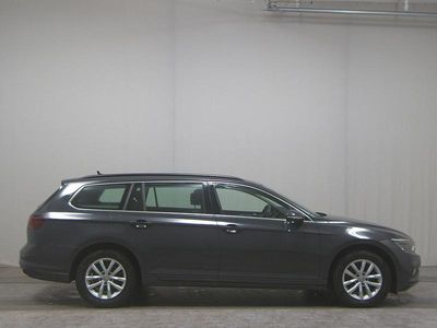 Usata VW Passat Business 150 CV (110 kW) 2020 Grigio Berlina