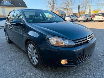 Gebraucht VW Golf VI Team 90 PS (66 kW) 2010 Blau Kleinwagen