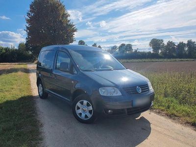 Grau Gebraucht 2008 VW Caddy Life Van / Kleinbus | 2.299 € (Teuer)