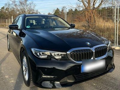 Gebraucht BMW 320 Advantage 190 PS (139 kW) 2020 Schwarz Kombi