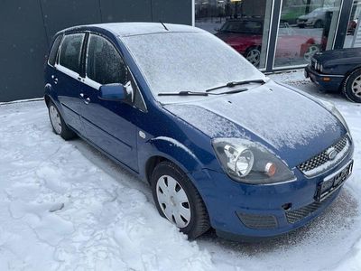 Blau Gebraucht 2008 Ford Fiesta Style Limousine | 2.500 € (Teuer)